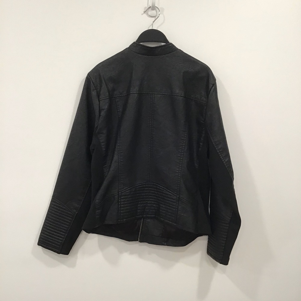 Torrid Faux Leather Moto Jacket Women Plus Size 2X Black Good Quilted Biker - Picture 7 of 16